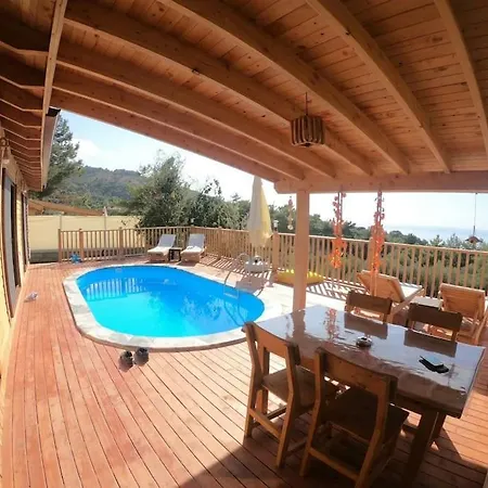 Dağ evi Calista Sea And Nature Views